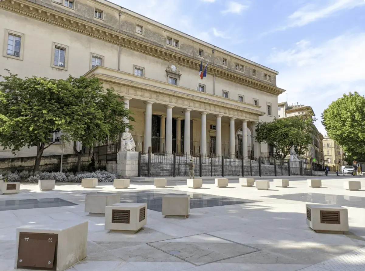 Le palais de justice d'Aix-en-Provence, place de Verdun